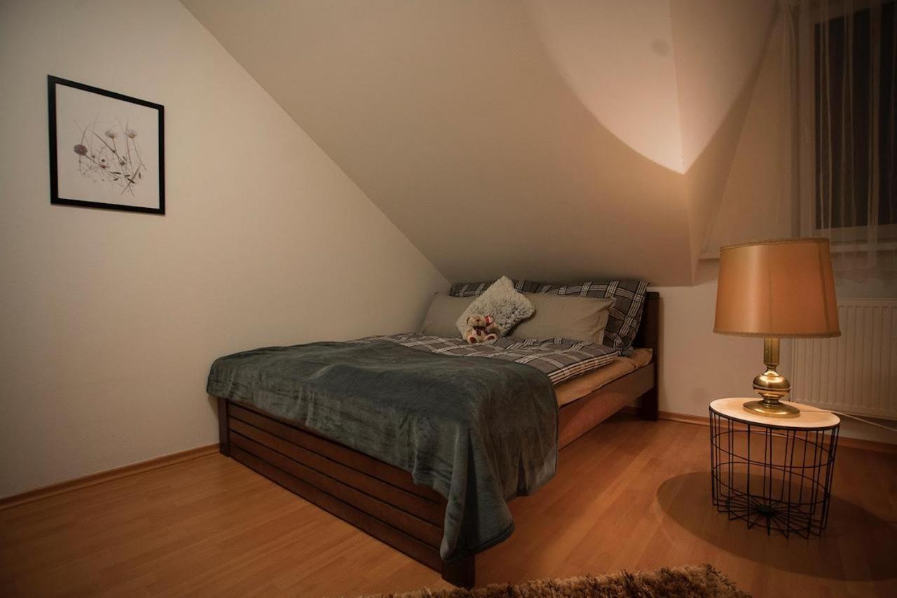 Vila Hausfrymburk Exteriér fotografie